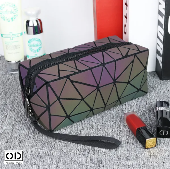 Penar Reflectorizant cu Elemente Geometrice, PVC Premium, cu Fermoar si Maner – Original Deals [10]