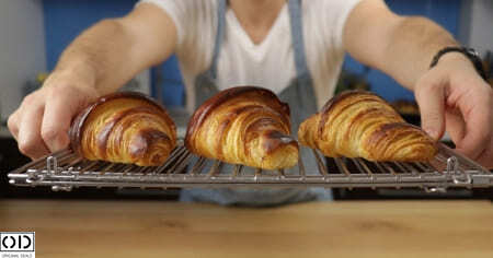 Rola cu Cutit de Taiat Aluat pentru Croisante, Inox, 20 x 6 cm [16]