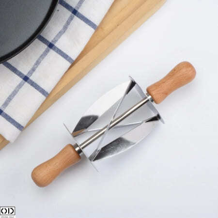 Rola cu Cutit de Taiat Aluat pentru Croisante, Inox, 20 x 6 cm [11]