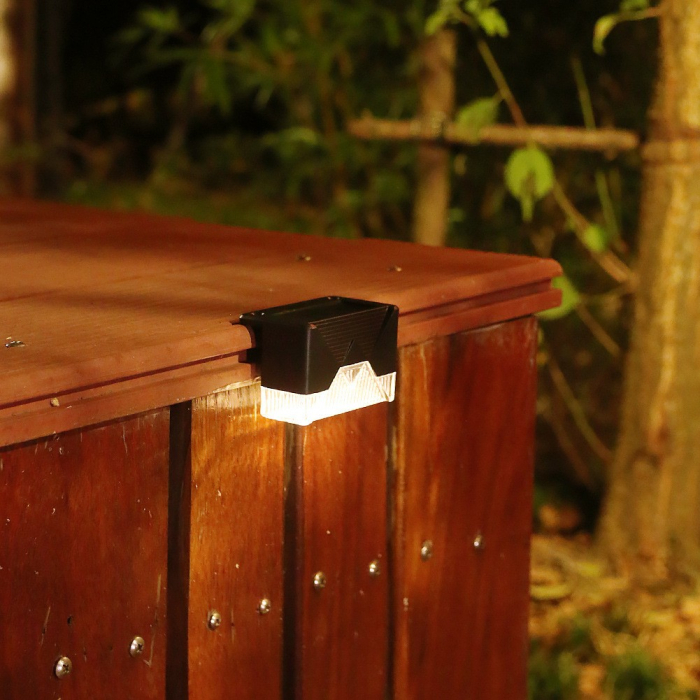 Set 4 Aplice Solare, , Lumina LED-uri, IP65, din ABS+PC, 8-10 h Iluminare, Baterie 1.2 V 600 mAh, Montare pe Trepte/Borduri, Lumina Alb Cald, 7.9 x 5 cm, Negru [3]