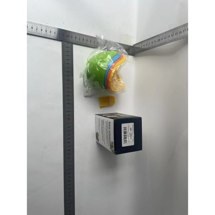 Set 4 forme pentru oua posate , din silicon rezistent la temperatura mare, usor de utilizat, multicolor [8]