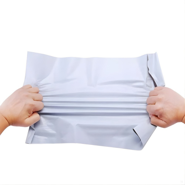 Set 700 Pungi Curierat, 500x500x40 mm, Grosime 50 Microni, Banda Adeziva pentru Sigilare, Alb la Exterior, Negru la Interior [5]