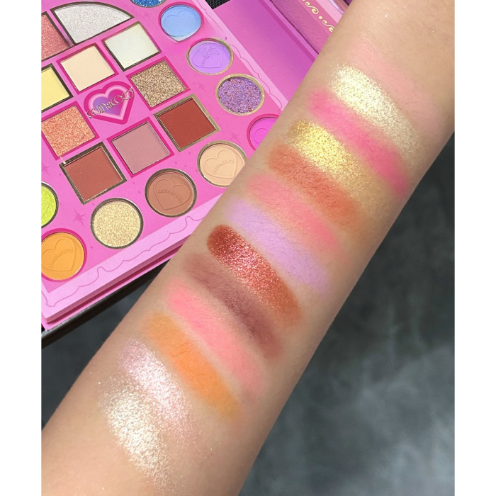 Set 9 Produse de Machiaj, KEVIN & COCO, Arch Circus, 27 culori, 17 x 22.5 x 3.3 cm [2]