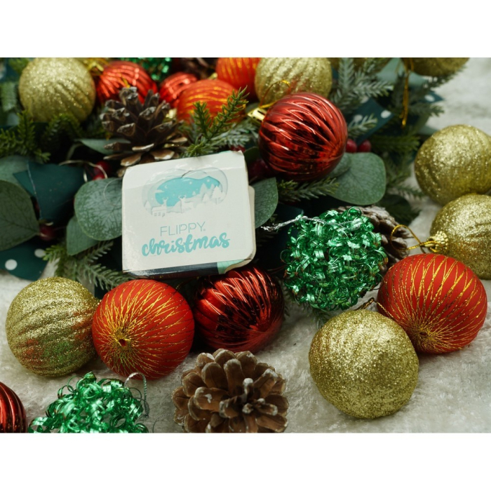 Set de 35 ornamente de brad, , de tip Glob, Multicolor, din polistiren, cu finisaj sclipitor , cutie 14 cm adancime x 23 cm inaltime x 14 cm lungime) [8]