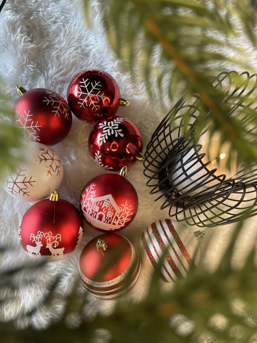 Set globuri de Craciun, 16 bucati, 8cm, 8 modele, rosu alb [26]
