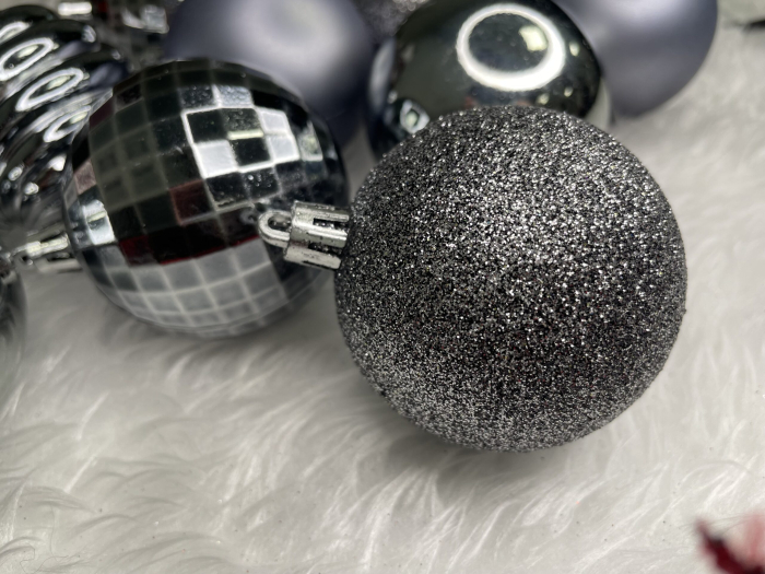 Set globuri de Craciun, 20 bucati, 5 modele, 6cm, argintiu [14]