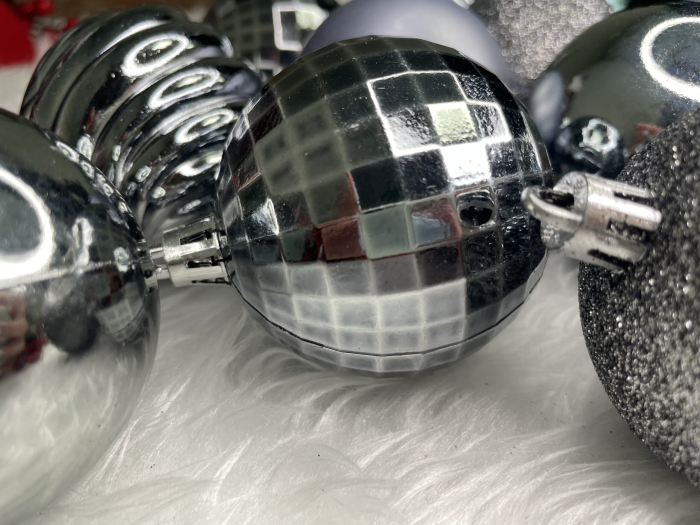 Set globuri de Craciun, 20 bucati, 5 modele, 6cm, argintiu [15]