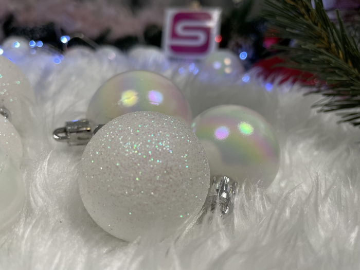 Set globuri de Craciun, 30 bucati, 3 modele, 4/5/6cm, alb [22]