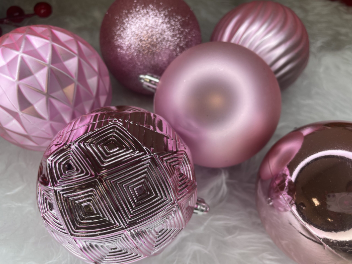 Set globuri de Craciun, 30 bucati, 6 modele, 8cm, roz [17]