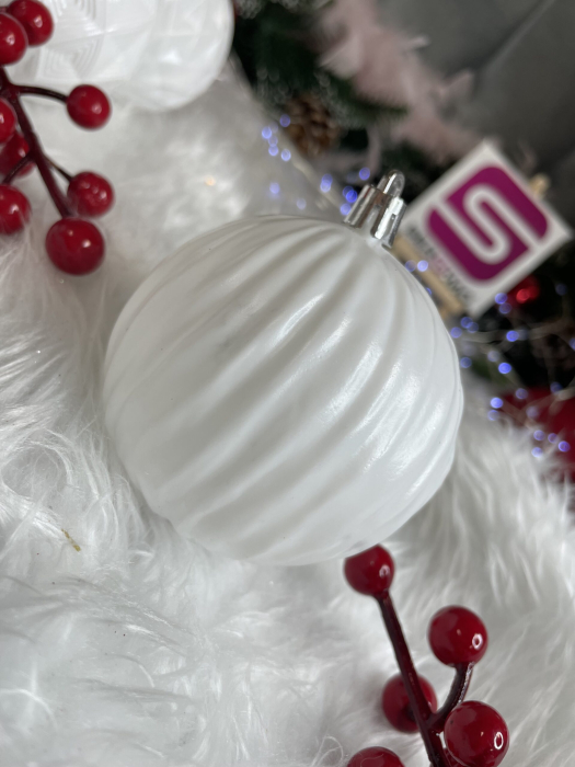 Set globuri de Craciun, 30 bucati, 8cm, 6 modele, alb [13]