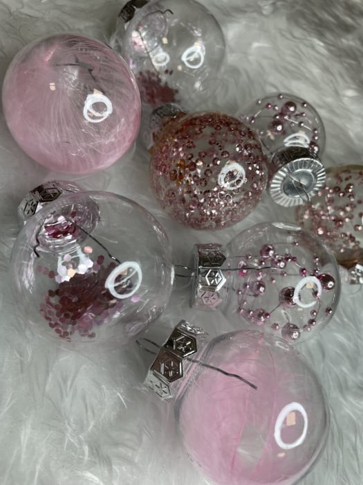 Set globuri de Craciun Inedit, 24 bucati, 5cm, transparente si roz pal [10]