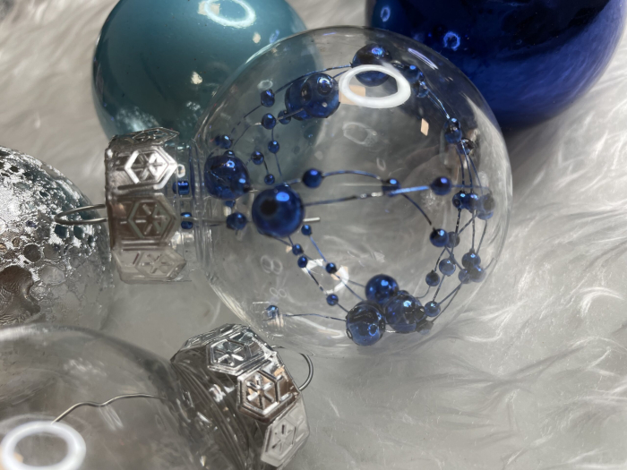 Set globuri de Craciun Inedit, 30 bucati, 6cm, transparente si albastru [25]