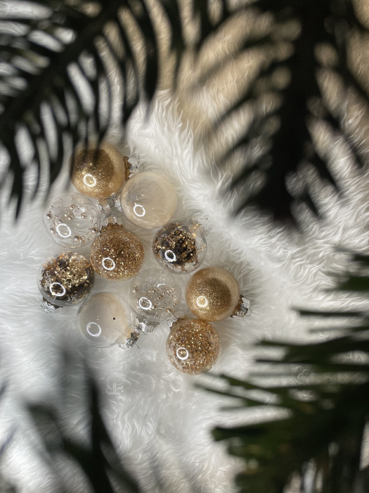 Set globuri de Craciun Inedit, 30 bucati, 6cm, transparente si auriu [29]