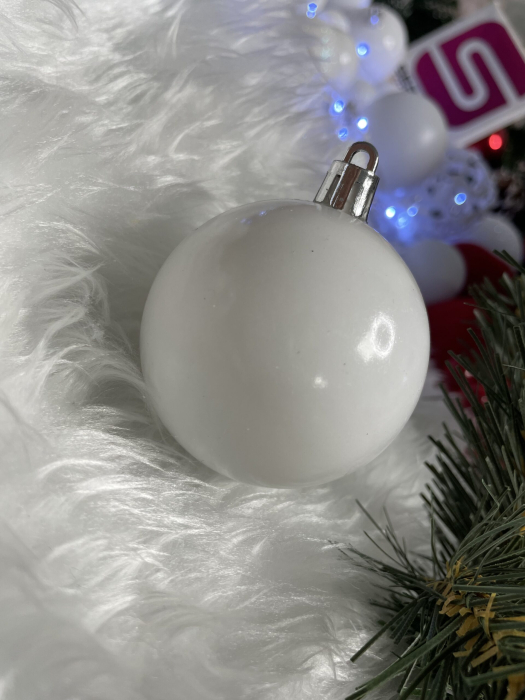 Set globuri si decoratiuni de Craciun, 100 piese, diverse dimensiuni cu stea, alb [22]