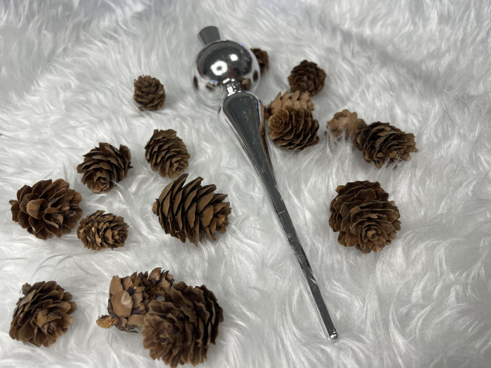 Set globuri si decoratiuni de Craciun, 102 piese, diverse dimensiuni, argintiu [16]