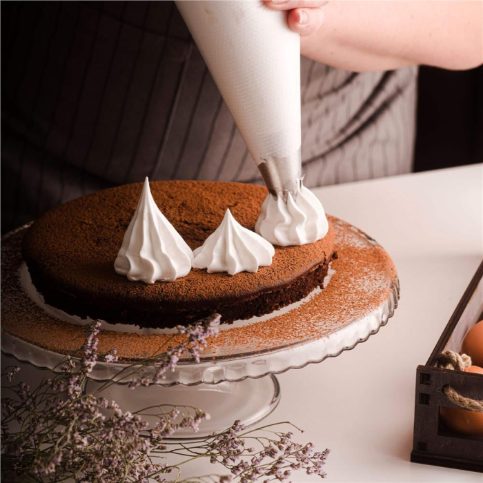 Set patiserie cu platou rotativ, 37 piese cu sabloane pentru ornarea prajiturilor [17]