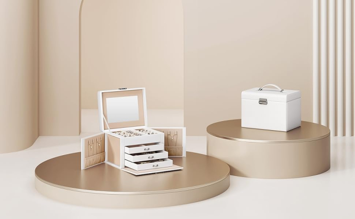 SONGMICS Cutie de bijuterii cu 4 nivele, 3 sertare, oglinda si incuietoare, 18x23x17cm, alb [4]