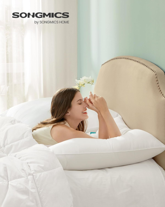 SONGMICS Set de 2 perne cu suprafata moale, 80x80 cm, umplutura 1500 g, alb [2]