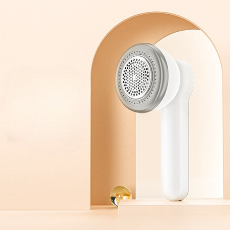 Aparat Pentru Curatat Scame, Par Si Praf, , Pentru Diferite Tipuri De Material, Cu Lame Din Otel Inoxidabil, Incarcare Prin USB Type-C, Cu Perie De Curatare si Cablu USB Incluse, Alb, 20 x 8.8 x 8.5 cm [2]