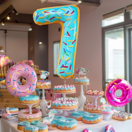 Balon din Folie Metalizata , Figurina Cifra, Imprimeu Gogosi, Tema Aniversare 100 cm, Ambalaj Individual, Pai inclus, Umflare cu Aer sau Heliu, Multicolor, Cifra 7 [3]