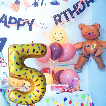 Balon din Folie Metalizata , Figurina Cifra, Imprimeu Gogosi, Tema Aniversare 100 cm, Ambalaj Individual, Pai inclus, Umflare cu Aer sau Heliu, Multicolor, Cifra 5 [3]