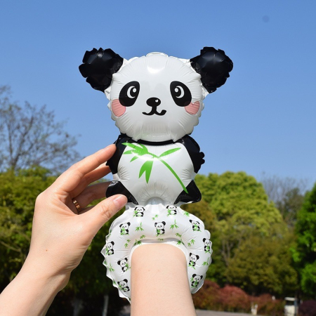 Balon din Folie Metalizata, , Figurine Animalute, Tip Bratara, Model Panda, Ambalaj Individual, Pai Inclus, Umflare cu Aer sau Heliu, Alb-Negru [1]