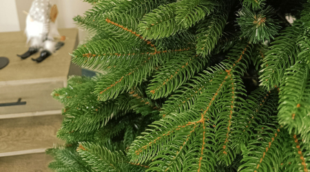 Brad artificial Christmas Deluxe by Sersimo, Belgia, 2D+3D, 210cm [16]