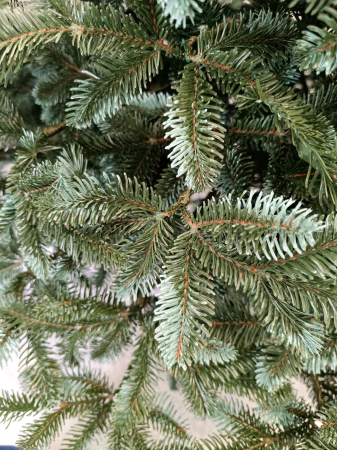 Brad artificial Christmas Deluxe by Sersimo, Canada argintiu, 3D, 210cm [8]