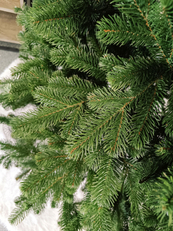 Brad artificial Christmas Deluxe by Sersimo, Kovalivska verde, 3D, 180cm [5]