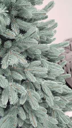 Brad artificial Christmas Deluxe by Sersimo, Laponia Select argintiu, integral 3D, 210cm [7]