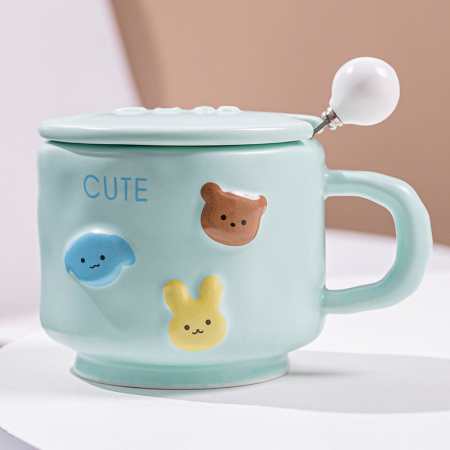 Veselă pentru Masă - Cana ceramica, , din Portelan, print Figurine Animalute, Cana penru Copii, Model CUTE, Cana cu Lingura si Capac, Ceasca pentru Cafea, Ceai, 400ml Albastru