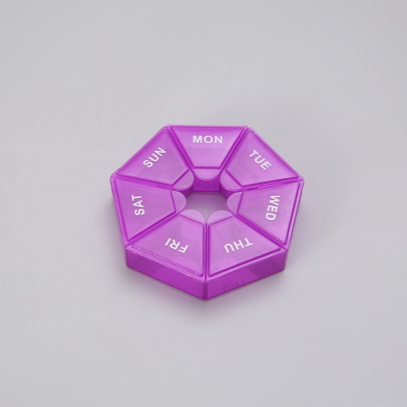 Cutie separator medicamente cu zilele saptamanii, , Plastic, 7 compartimente, Mov [2]