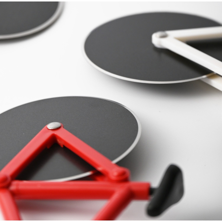 Cutit pizza creativ , in forma de bicicleta, cu suport pentru cutit, 19 x 12.5 cm, otel/PP, negru [1]