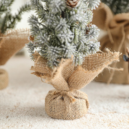 Decoratiune Craciun pentru Masa, , Ornament de Decor Model Brad de Craciun de Dimensiuni Mici cu Fulgi Albi, pentru Birou si Interior, din Plastic Calitativ 20 cm, Verde Alb [3]