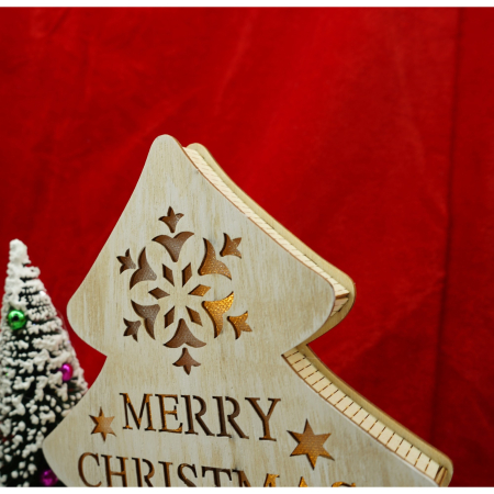 Decoratiune luminoasa, model de Brad cu inscriptie Marry Christmas, alb, lungime: 19 cm, latime: 3 cm, inaltime: 22 cm, lemn, interior/exterior [4]