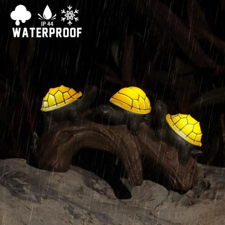 Decoratiune Ornament pentru Gradina, , Decoratiune pentru Gradina, Model 3 Broscute Testoase Asezate pe Bustean, Lumini LED Alb Cald, 22 x 12 x 15 cm, Negru [5]