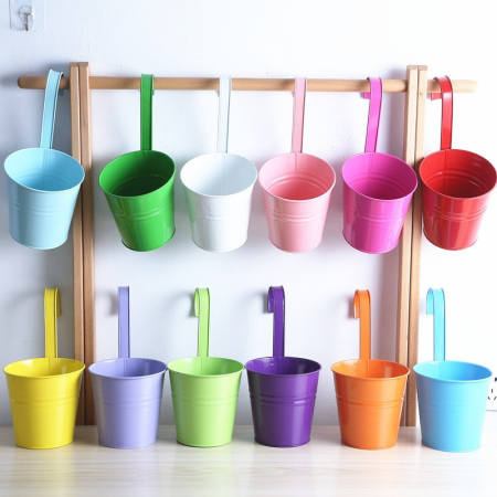 Articole pentru Gradina si Bricolaj - Decoratiune pentru ghivecele de flori, , 28x22x12 cm cu maner, Multicolore