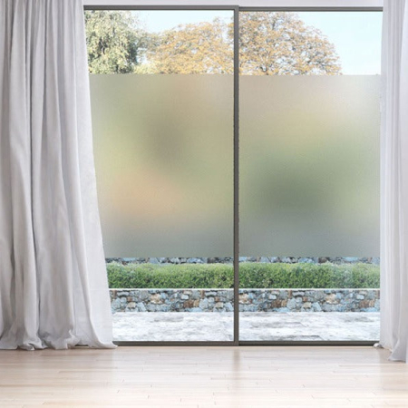 Folii Autoadezive Protectie Geamuri si Ferestre - folie protectie geam folie geam sa nu se vada din exterior folie geam termopan sa nu se vada in casa folie geam intimitate noaptea Protectie geam folie protectie solara folie sablare folie sablat usi