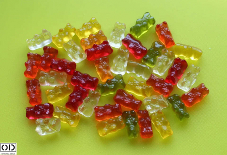 Forma din Silicon pentru 50 de Jeleuri in Forma de Ursuleti Haribo [16]