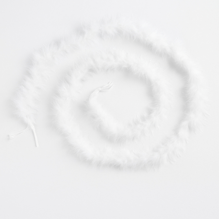 Ghirlanda pentru decor sau bradul de Craciun, model pene si bumbac, 200cm, alb [1]