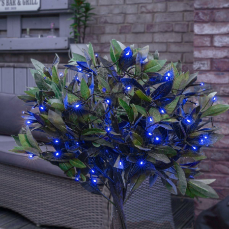 ✨TOATE PRODUSELE✨ - Instalatie de Craciun liniara Yoto, 17 m, din care 1 m cablu priza 220V, 200 LED, 8 jocuri de lumini, controler, fir negru, albastru