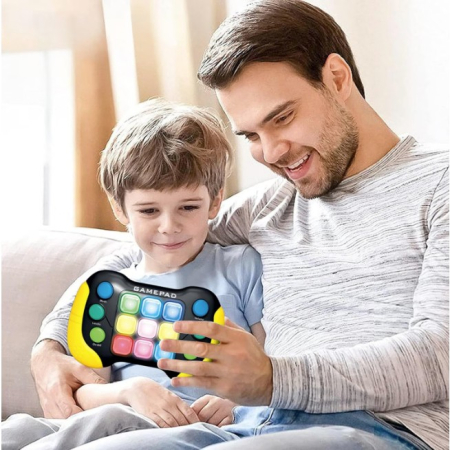 Jucarie Interactiva , Tip Consola Pop It, 6 butoane functionale, 5 Moduri de Joc, 600 Niveluri, + 3 ani, Galben/Negru [8]