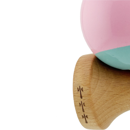 Kendama X Originala, Profesionala, , Big Cups V2, Super Sticky cu Cupe Mari, Rulment Metalic, din lemn 18 cm, Ata 55 cm, Roz/Verde [6]