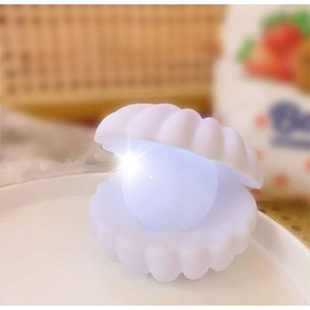 Lampa de Veghe, , Model Scoica cu Perla, Lumina Calda, 6x5 cm, Led, Baterii Incluse 3 x LR44, Alb [3]