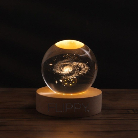 Lampa LED Decorativa, , cu Bila de Cristal cu Diametru 6cm, Model Galaxie 3D, Alimentare USB, Suport din Lemn, Lumina Alb Cald [3]
