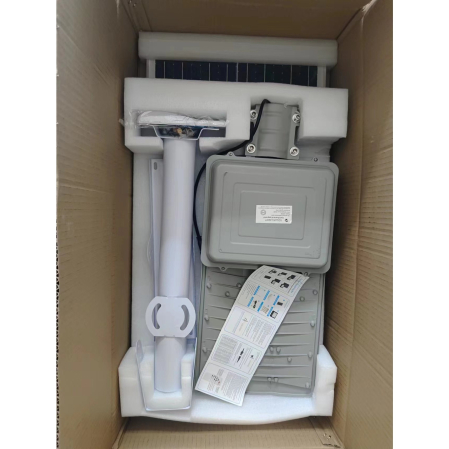 Lampa solara stradala , pentru curte sau strada, cu trei grile, finisaj mat, rezistent la apa, montare prin fixare, senzor lumina, baterie de litiu, IP65, lumina rece, putere 1000W, autonomie 10 ore, 55 x 23 x 9 cm, gri [9]