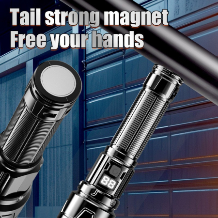 Lanternă P50 cu zoom telescopic, afișaj digital și ieșire magnetică Model 117 [2]