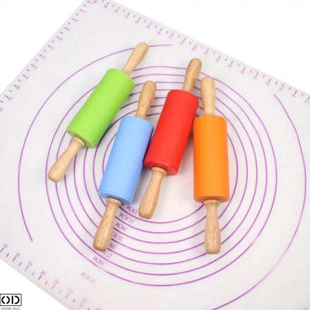 Sucitor din Silicon cu Ax Rotativ si Manere din Lemn de Bambus, pentru Modelat Aluatul, Calitate si Design Premium, 10cm [15]