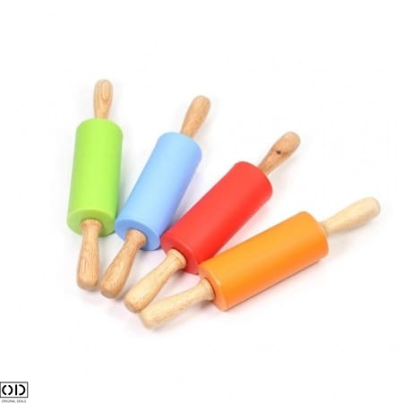 Sucitor din Silicon cu Ax Rotativ si Manere din Lemn de Bambus, pentru Modelat Aluatul, Calitate si Design Premium, 10cm [16]