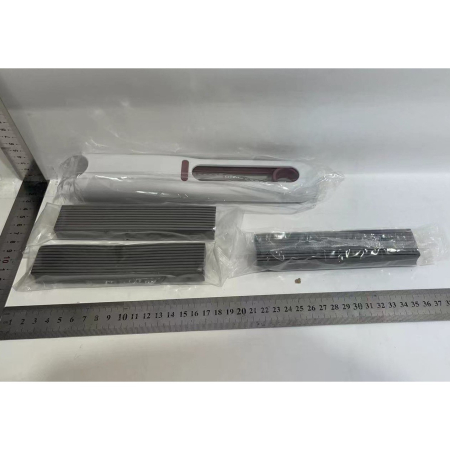 Mop de Mana , Mini-Portabil, cu Sistem de Stoarcere, Dispozitiv de Curatat Manual, cu Burete Absorbant, din PVA, 29.5 x 15.5 cm, 3 Rezerve, Alb [7]